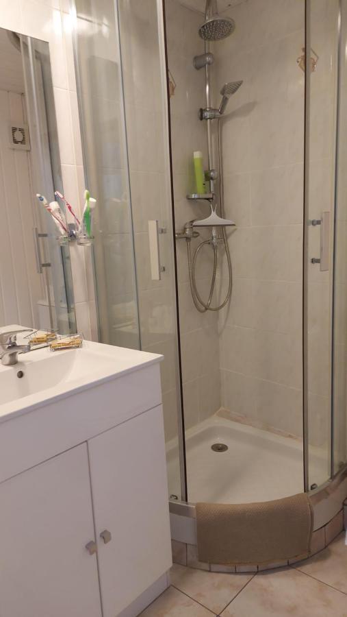 Studio 66 Apartment Caumont-sur-Durance Ngoại thất bức ảnh